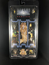ALIEN VS PREDATOR: REQUIEM - BATTLE DAMAGED PREDATOR (MASKED)